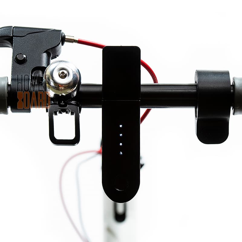 электросамокат  Е-Скутер М365 Премиум Белый фото дисплея