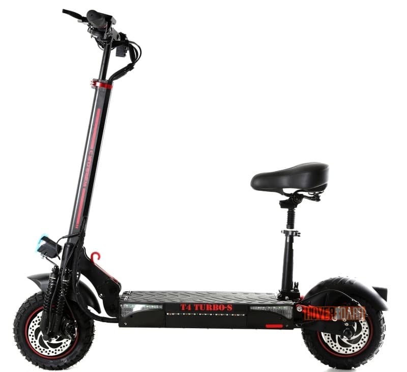 взрослый электросамокат с сиденьем на белом фоне фото